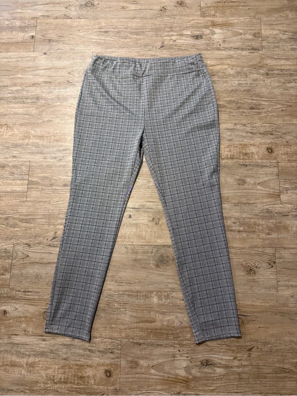 Women's Classic Gray Plaid Pants